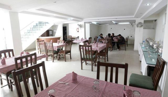 Shivanta Residency Hotel Rishīkesh Екстериор снимка